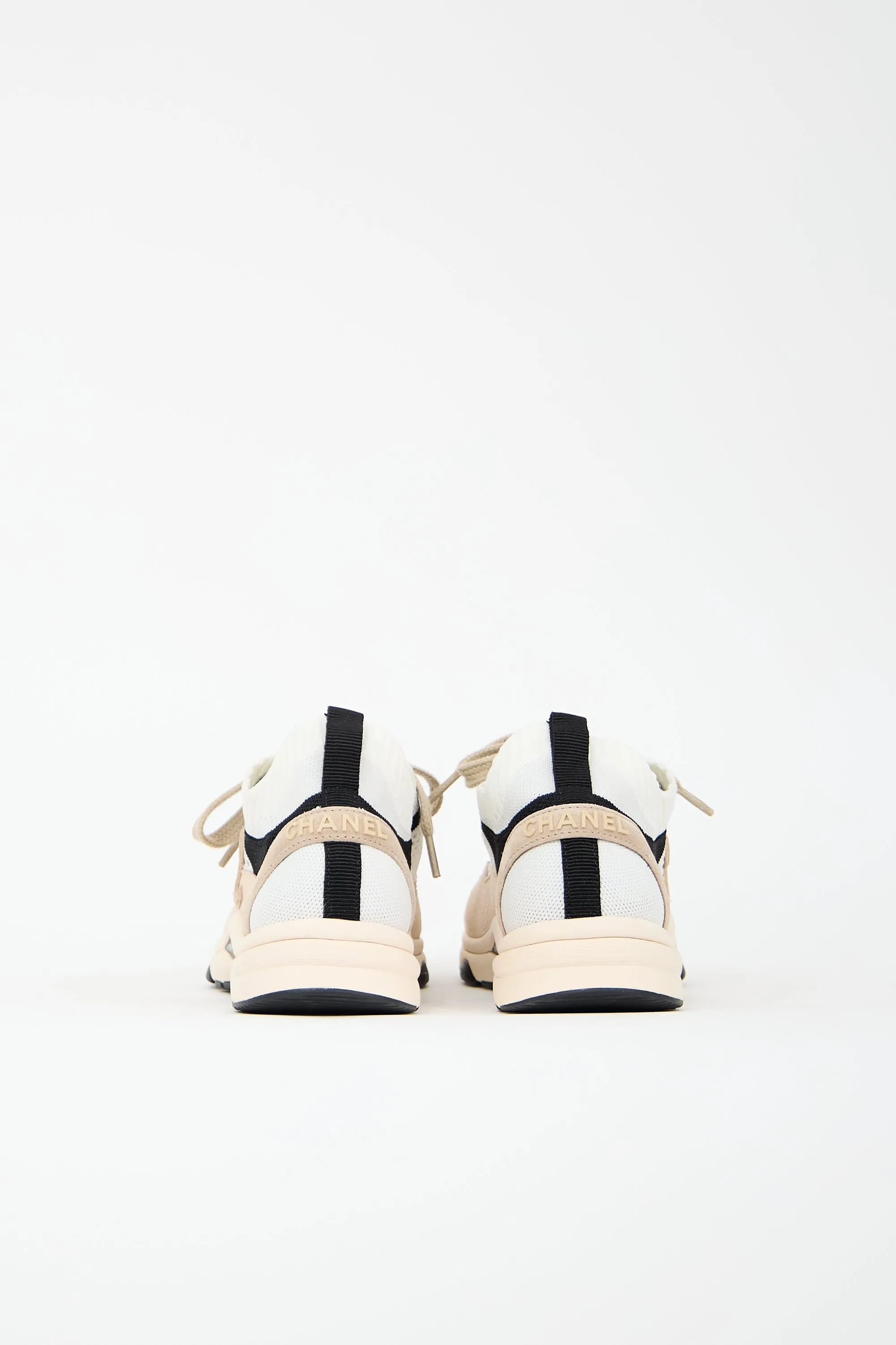 2022 Knit Mesh & Suede Sneaker