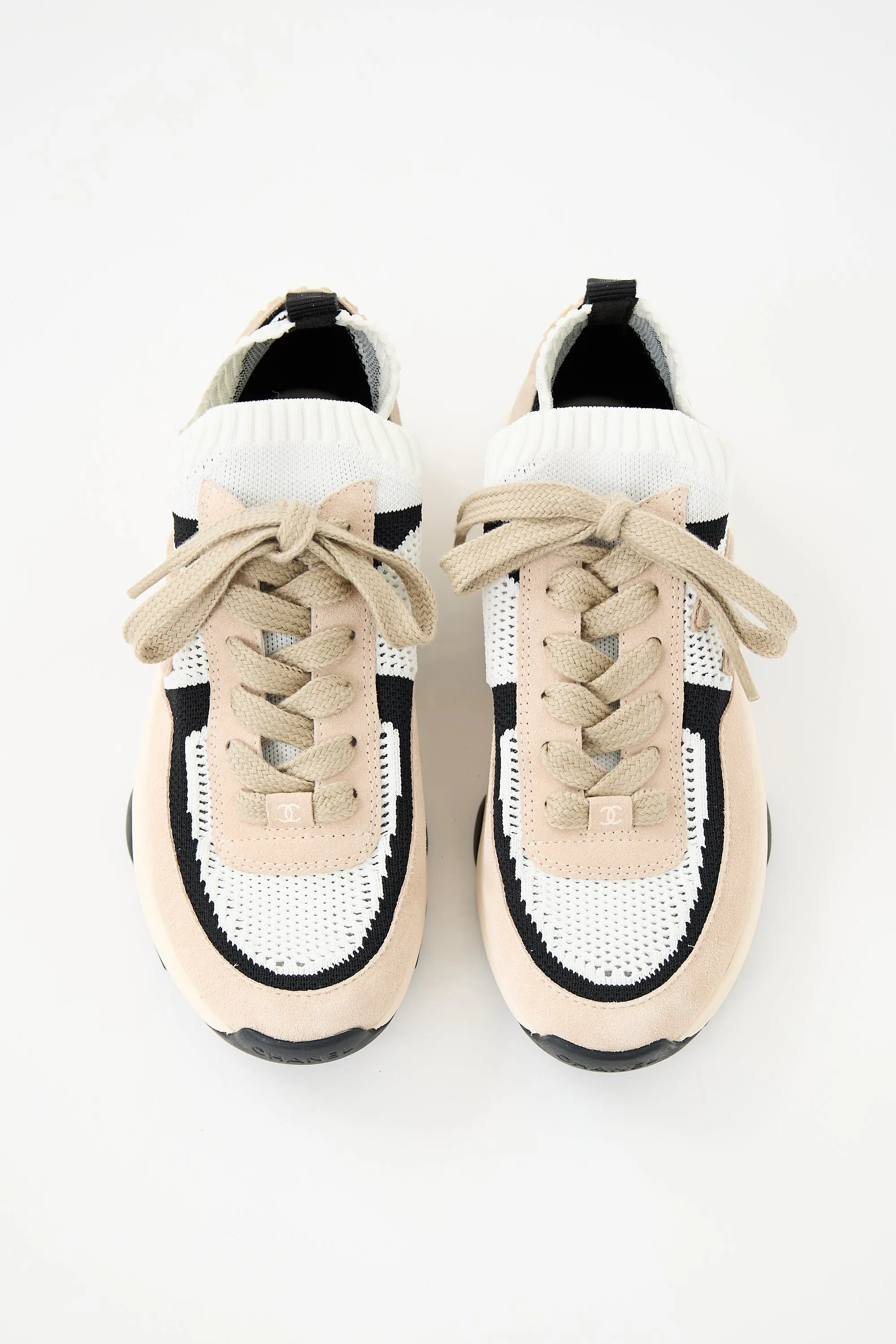 2022 Knit Mesh & Suede Sneaker