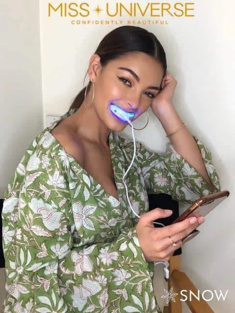 SNOW Teeth Whitening   6-Month Toothpaste Bundle